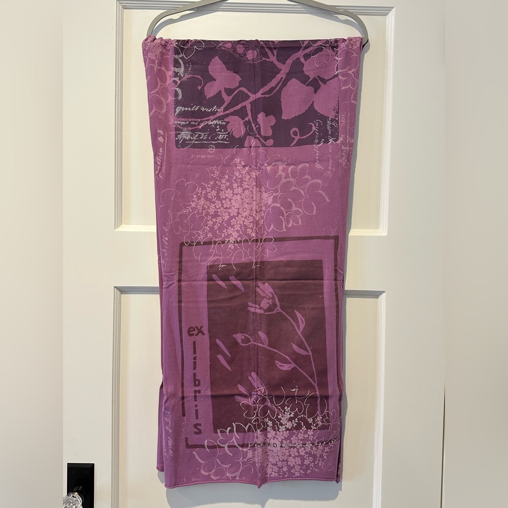 Blue Fish Scarf in Orchid